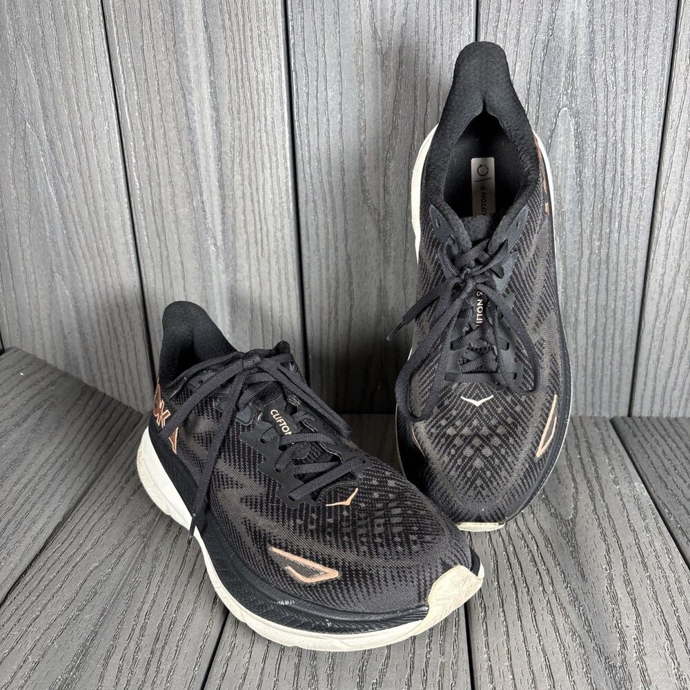 Hoka One One Clifton 9 Black/Rose Gold Running Shoe's Women's Size 10B